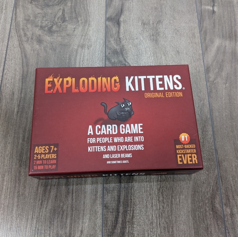 Exploding Kittens - A Russian Roulette Card Game Easy Family-Friendly Party Game